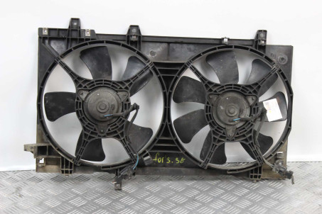 Дифузор з вентилятором комплект Subaru Forester (SG) 2002-2008 45122SA000 (432)