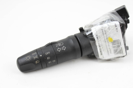 Переключатель подрулевой левый Nissan Almera (N16) 2000-2006 25540AV600 (646)