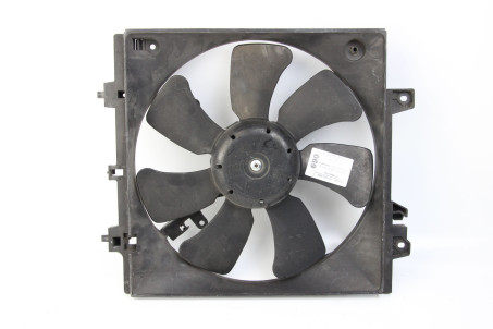 Дифузор з вентилятором кондиціонера 4 pin Subaru Impreza (GD-GG) 2000-2007 73313FE010 (690)