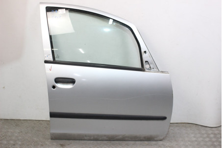 Двері передні праві 5D Mitsubishi Colt (Z30) 2004-2012 MN161884 (716)