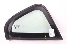 Скло в кузов заднє праве Mitsubishi Colt (Z30) 2004-2012 MR957060 (814)