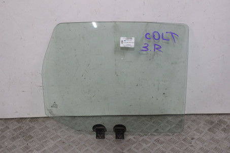 Стекло двери заднее правое -08 Mitsubishi Colt (Z30) 2004-2012 MN152032 (818)