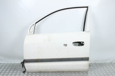 Двері передні ліві Mitsubishi Space Star 1998-2005 MR954409 (860)