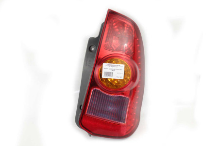 Фонарь правый 02- Mitsubishi Space Star 1998-2005 MR990990 (1027)