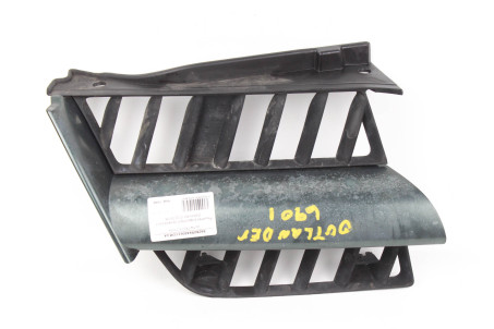 Решетка радиатора правая 06- Mitsubishi Outlander (CU) 2003-2008 7450A270HA (1046)