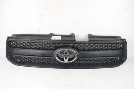Решітка радіатора 04- Toyota RAV-4 II 2000-2005 5310142140 (1209)