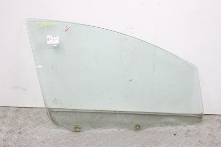 Скло двері переднє праве Mitsubishi Grandis 2004-2010 MN167532 (1570)