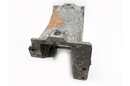 Кронштейн КПП передний Mitsubishi Grandis 2004-2010 MN139107 (1578)