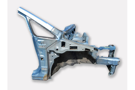 Четверть кузова передняя правая Mitsubishi Grandis 2004-2010 5220A802 (1585)