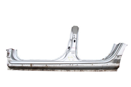 Поріг лівий зі стійками (A-B)+чобіток Nissan Primera (P12) 2002-2009 G6413AV6MA (1738)