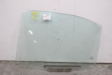 Скло двері заднє ліве Toyota Avensis T25 (T250) 2003-2009 6810405100 (2123)