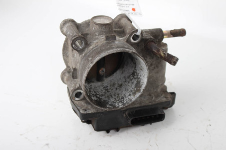 Заслонка дроссельная электро 2.4 Mitsubishi Outlander (CU) 2003-2008 MN135985 (2185)