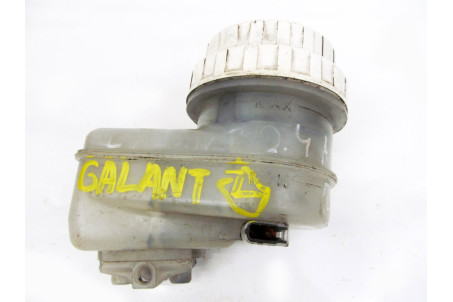 Бачок головного гальмівного циліндра Mitsubishi Galant (DJ) 2003-2012 4625A162 (2501)