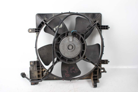 Диффузор с вентилятором радиатора 3.0 Subaru Outback (BP) 2003-2009 45121AG010 (2700)