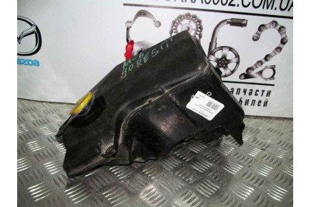 Бачок омивача під омивачі фар -05 Mazda 6 (GG-GY) 2003-2007 GJ6E67481C (2967)