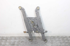 Склопідйомник передній правий електро (без моторчика) Mitsubishi Grandis 2004-2010 MR959660 (3212)