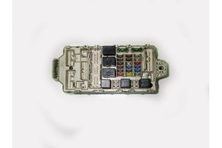 Блок запобіжників сервіс 1.6 Mitsubishi Lancer 9 (CSA) 2003-2009 MR952263 (3368)