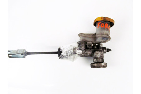 Циліндр зчеплення головний Subaru Forester (SG) 2002-2008 37230FE040 (3514)