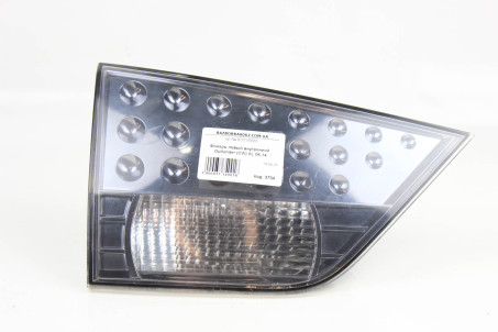 Ліхтар лівий внутрішній Mitsubishi Outlander (CW) XL 2006-2014 8331A065 (3734)