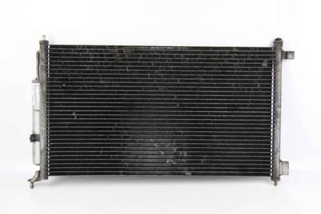 Радіатор кондиціонера Nissan Note (E11) 2006-2013 92100AX801 (3924)