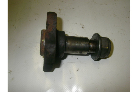 Цапфа задня Nissan Note (E11) 2006-2013 43042AX600 (3936)