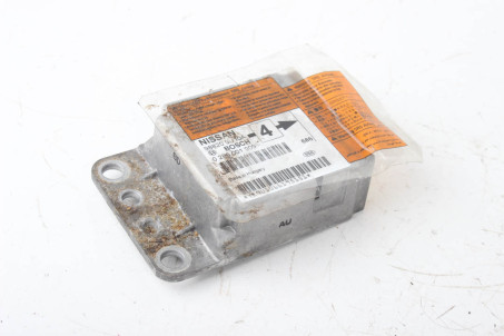 Блок керування AIRBAG Nissan Note (E11) 2006-2013 988209U10A (4012)