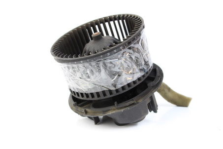 Моторчик печки Nissan Note (E11) 2006-2013 272269U01A (4023)