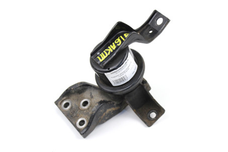 Подушка мотора правая 1.6 Mitsubishi Lancer 9 (CSA) 2003-2009 MR403666 (4057)