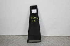 Скло двері задньої правої (кватирка) Toyota Prado 120 (J120W) 2003-2009 6818860050 (4116)