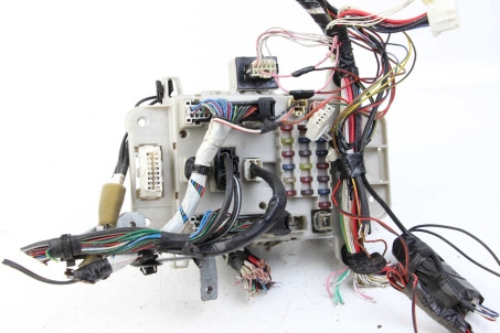 Блок предохранителей сервис Toyota RAV-4 II 2000-2005 8273142010 (4235)