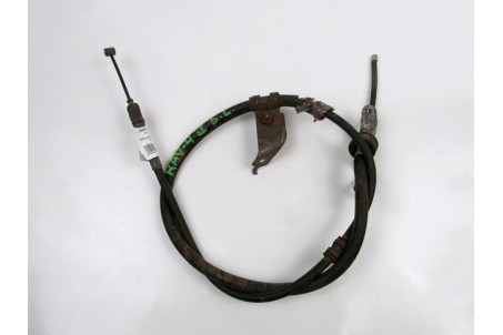 Трос ручного гальма лівий Toyota RAV-4 II 2000-2005 4643042070 (4238)