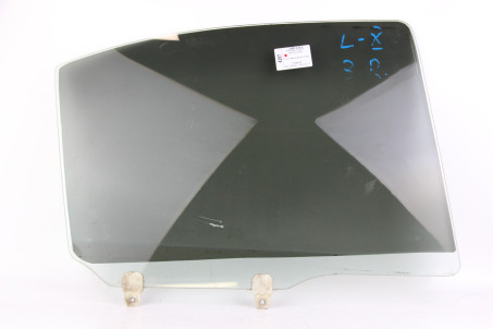 Скло двері заднє праве Mitsubishi Lancer X (CY) 2007-2013 5736A318 (4397)