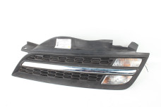 Решітка радіатора ліва 05-07 Nissan Micra (K12) 2002-2011 62330BC41A (4453)