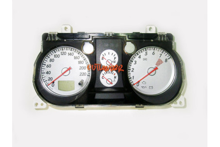 Щиток приладів 2.0 МКПП Mitsubishi Outlander (CU) 2003-2008 MN151132 (4640)