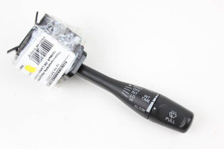 Переключатель подрулевой правый 06- Mitsubishi Lancer 9 (CSA) 2003-2009 8612A001 (4647)