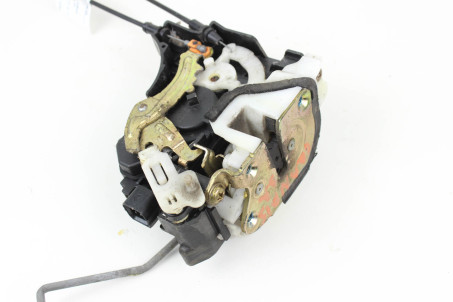 Замок двери задний левый электр Mitsubishi Grandis 2004-2010 MN145876 (4793)