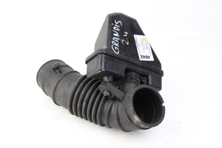 Патрубок повітряного фільтра 2.4 Mitsubishi Grandis 2004-2010 MR993560 (4842)