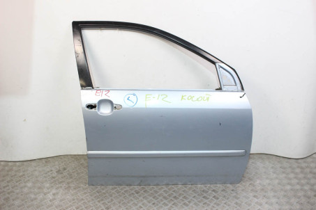 Дверь передняя правая (Japan) Toyota Corolla E12 (E120) 2000-2006 6700113150 (4897)