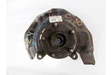 Кулак поворотний лівий під ABS 2.4 Toyota Camry 30 (XV30) 2001-2006 4321239035 (5046)