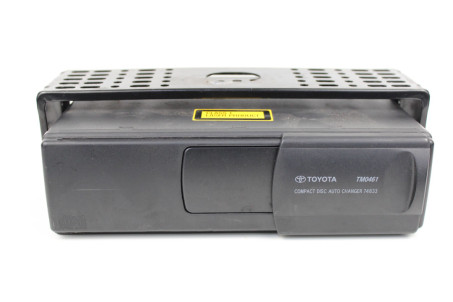CD чейнджер Toyota Camry 30 (XV30) 2001-2006 0860100911 (5129)