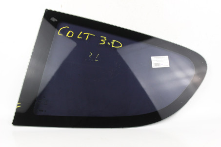 Скло в кузов заднє ліве 3D Mitsubishi Colt (Z30) 2004-2012 MR957055 (5965)