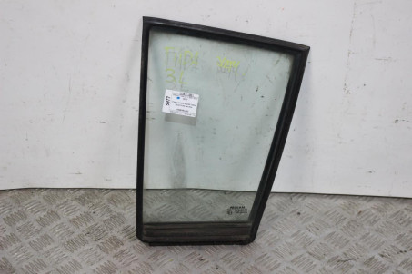 Скло двері задньої лівої (кватирка) хетчбек Nissan Tiida (C11) 2007-2013 82263EL000 (5977)