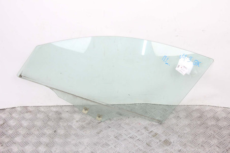 Скло двері переднє ліве хетчбек Mazda 3 (BK) 2003-2008 BP4K59511A (6001)