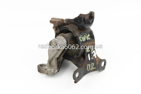 Подушка мотора права 1.6 Honda Civic (EM/EP/ES/EU) 2001-2005 50805S5A033 (6144)