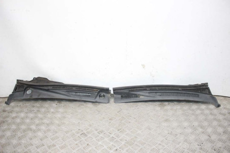 Жабо под лобовое стекло (пластик) Suzuki Grand Vitara (JB) 2006-2017 7731065J005PK (6434)