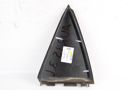 Скло двері задньої лівої (кватирка) Toyota Auris 2006-2012 6812402170 (6763)