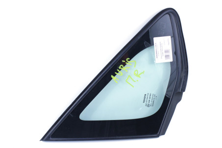 Скло в кузов переднє праве Toyota Auris 2006-2012 6211012010 (6773)