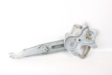Склопідйомник передній правий електро (без моторчика) Toyota Auris 2006-2012 6981002310 (7133)