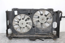 Дифузор з вентиляторами комплект 1.8 Hybrid Toyota Prius (ZVW35) 2009-2015 1671137060 (7393)