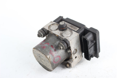 Блок ABS 3.0 МКПП Subaru Legacy (BL) 2003-2009 27534AG010 (7670) BOSCH